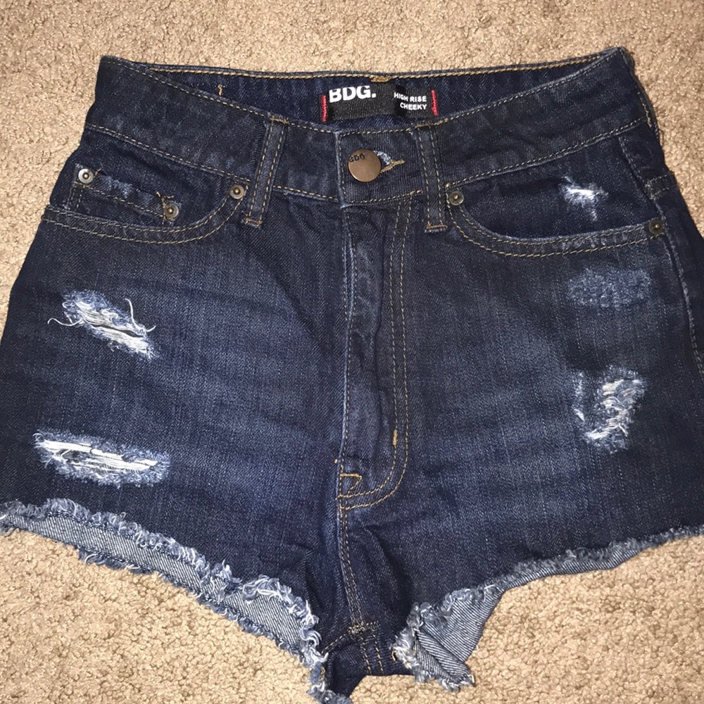 Urban outfitters high rise cheeky shorts! Size 24